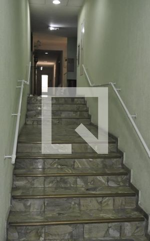 Apartamento à venda com 77m², 2 quartos e sem vagaÁrea comum