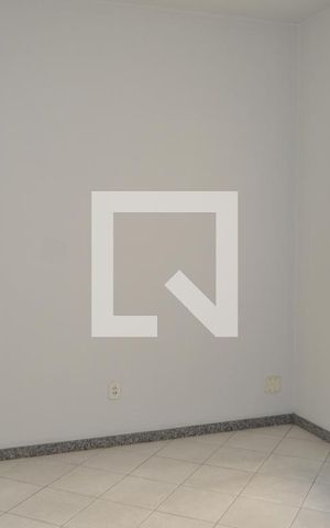 Apartamento à venda com 77m², 2 quartos e sem vagaSala