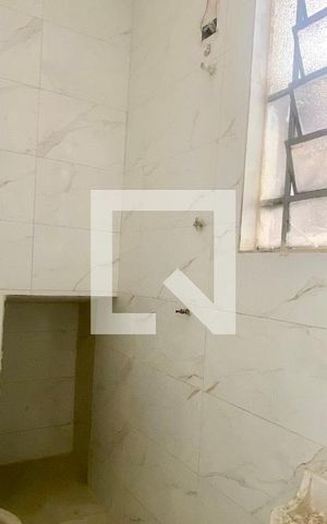 Casa à venda com 250m², 2 quartos e 6 vagasBanheiro 2