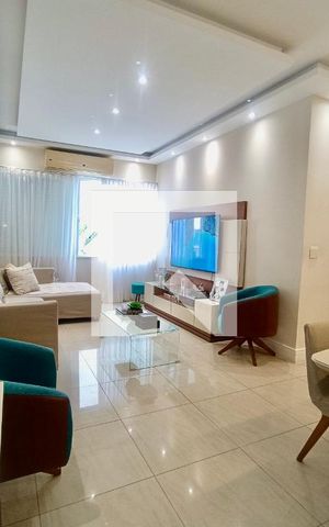Apartamento à venda com 117m², 3 quartos e 1 vaga Apartamento à venda com 117m², 3 quartos e 1 vagaSala