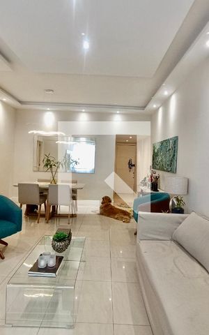 Apartamento à venda com 117m², 3 quartos e 1 vaga Apartamento à venda com 117m², 3 quartos e 1 vagaSala