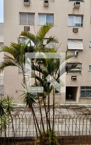 Apartamento à venda com 117m², 3 quartos e 1 vaga Apartamento à venda com 117m², 3 quartos e 1 vagaSala vista