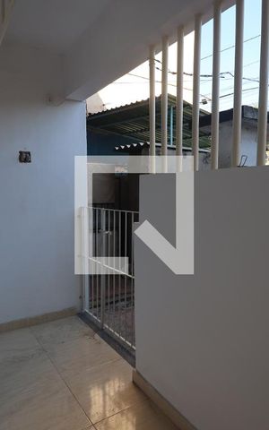 Casa para alugar com 70m², 1 quarto e sem vagaVaranda