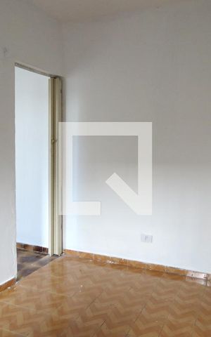 Casa para alugar com 55m², 2 quartos e sem vagaQuarto