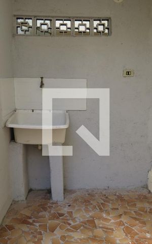 Casa para alugar com 30m², 1 quarto e sem vagaLavanderia