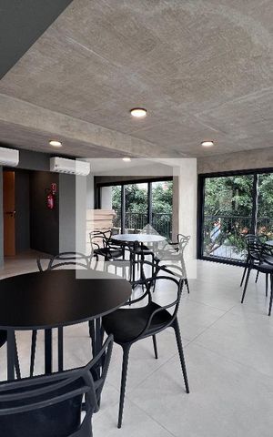 Studio para alugar com 33m², 1 quarto e sem vaga Studio para alugar com 33m², 1 quarto e sem vagaÁrea comum - Salão de festas