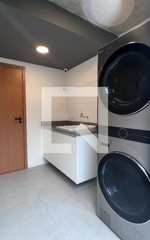 Studio para alugar com 33m², 1 quarto e sem vaga Studio para alugar com 33m², 1 quarto e sem vagaLavanderia