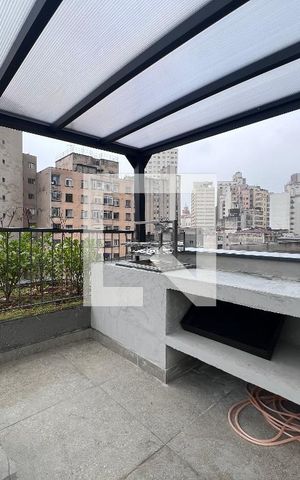 Studio para alugar com 33m², 1 quarto e sem vaga Studio para alugar com 33m², 1 quarto e sem vagaÁrea comum - Churrasqueira
