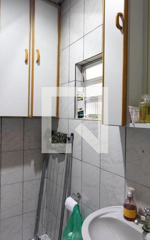 Casa à venda com 101m², 2 quartos e 1 vagaBanheiro 2