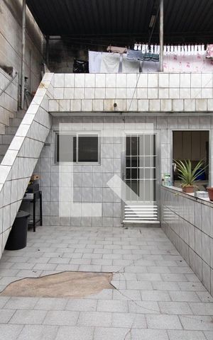 Casa à venda com 101m², 2 quartos e 1 vagaÁrea de Serviço