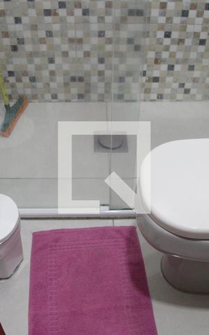 Casa à venda com 210m², 2 quartos e 3 vagasBanheiro Social