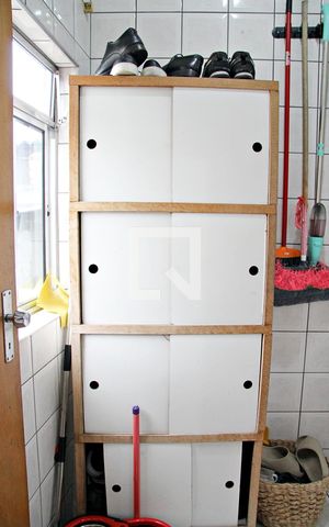Casa à venda com 210m², 2 quartos e 3 vagasDespensa