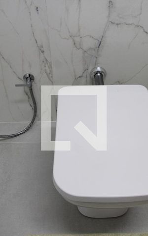 Casa à venda com 210m², 2 quartos e 3 vagasBanheiro da Suíte