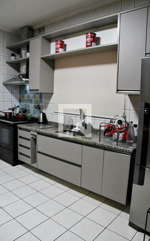 Casa à venda com 210m², 2 quartos e 3 vagasCozinha