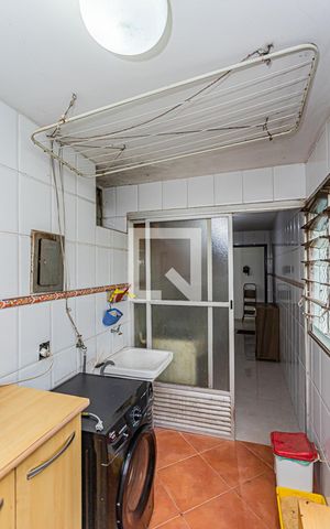 Apartamento para alugar com 80m², 3 quartos e 1 vagaÁrea de Serviço