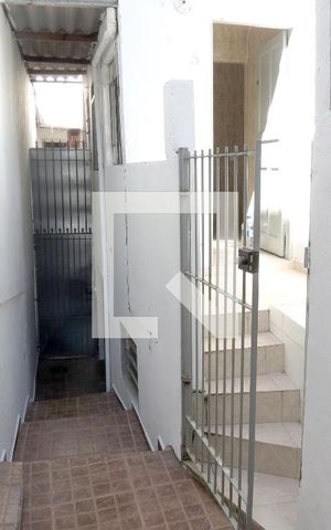 Casa para alugar com 60m², 1 quarto e sem vagaEntrada Casa