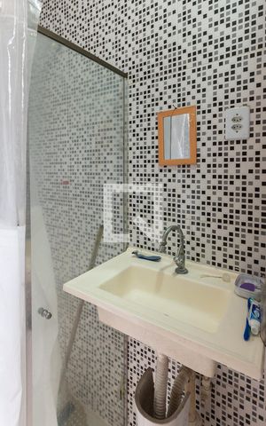 Apartamento à venda com 57m², 2 quartos e sem vagaBanheiro