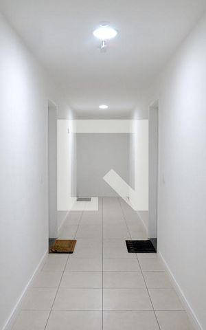 Apartamento à venda com 50m², 2 quartos e sem vagaCorredor Entrada
