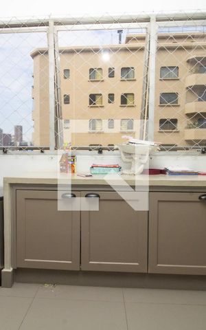 Apartamento à venda com 166m², 4 quartos e 2 vagasÁrea de serviço