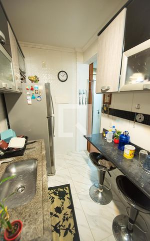Apartamento para alugar com 116m², 2 quartos e 2 vagas Apartamento para alugar com 116m², 2 quartos e 2 vagasCozinha