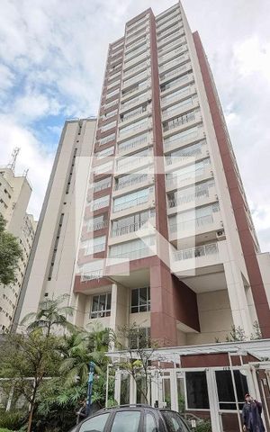 Apartamento para alugar com 36m², 1 quarto e 1 vaga Apartamento para alugar com 36m², 1 quarto e 1 vagaFachada