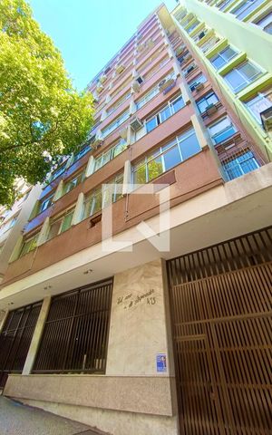 Apartamento para alugar com 102m², 3 quartos e 1 vaga Apartamento para alugar com 102m², 3 quartos e 1 vagaFachada com cartaz QA