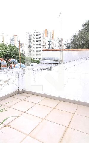 Casa para alugar com 110m², 2 quartos e sem vaga Casa para alugar com 110m², 2 quartos e sem vagaQuintal