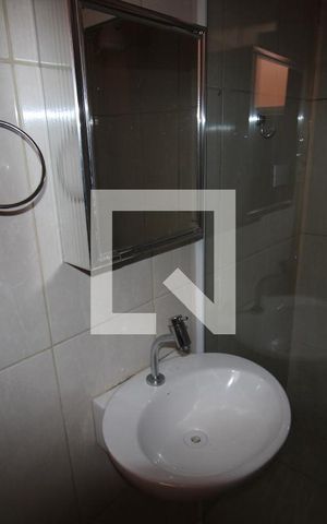 Apartamento para alugar com 100m², 2 quartos e sem vagaBanheiro