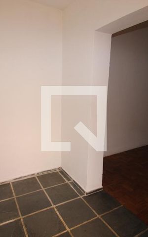 Apartamento para alugar com 100m², 2 quartos e sem vagaQuarto 1