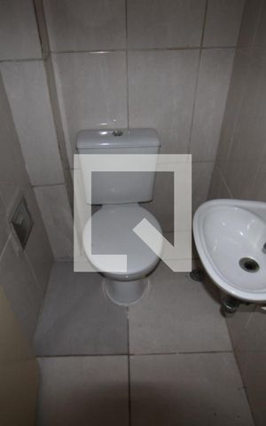 Apartamento para alugar com 100m², 2 quartos e sem vagaBanheiro