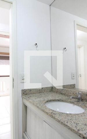 Apartamento para alugar com 100m², 4 quartos e 2 vagasBanheiro Social