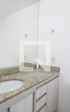 Apartamento para alugar com 100m², 4 quartos e 2 vagasSuíte Banheiro