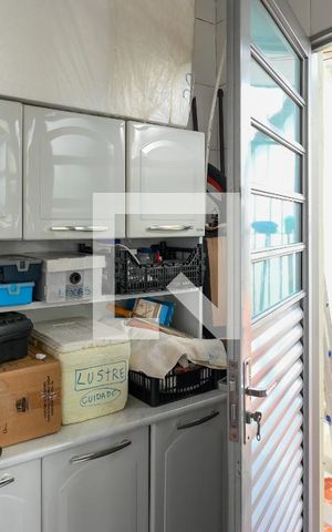 Casa à venda com 112m², 2 quartos e 2 vagasQuarto de Serviço