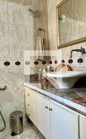 Apartamento à venda com 160m², 4 quartos e 1 vaga Apartamento à venda com 160m², 4 quartos e 1 vagaBanheiro 1