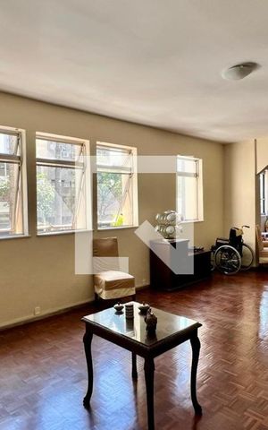 Apartamento à venda com 160m², 4 quartos e 1 vaga Apartamento à venda com 160m², 4 quartos e 1 vagaSala