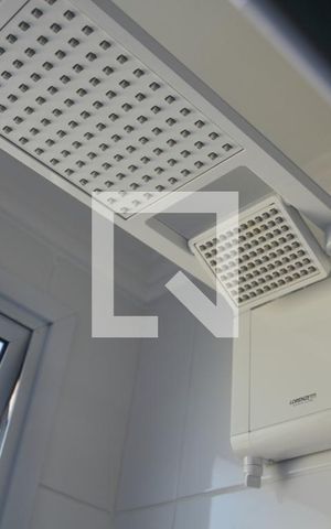 Apartamento à venda com 52m², 2 quartos e 1 vagaDetalhe Banheiro 