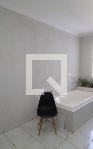 Casa para alugar com 402m², 3 quartos e 4 vagasBanheiro da Suíte 3