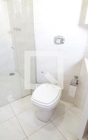 Casa para alugar com 402m², 3 quartos e 4 vagasBanheiro da Suíte 1