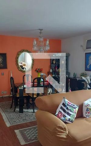 Apartamento à venda com 120m², 3 quartos e 1 vaga Apartamento à venda com 120m², 3 quartos e 1 vagaSala