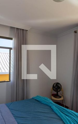 Casa à venda com 278m², 4 quartos e 6 vagas Casa à venda com 278m², 4 quartos e 6 vagasQuarto 2