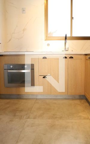Apartamento à venda com 108m², 4 quartos e 2 vagasCozinha