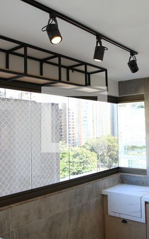 Apartamento à venda com 108m², 4 quartos e 2 vagasVaranda