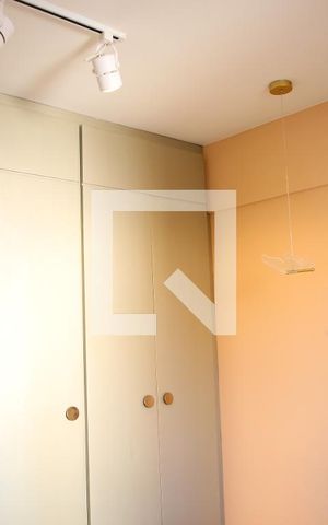 Apartamento à venda com 108m², 4 quartos e 2 vagasQuarto 2