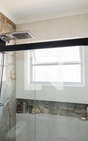 Casa à venda com 215m², 3 quartos e 2 vagasBanheiro Social