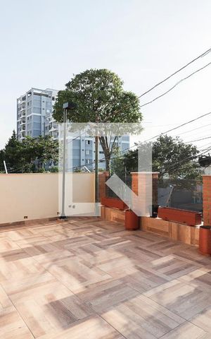 Casa à venda com 215m², 3 quartos e 2 vagasVaranda