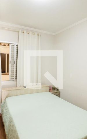 Casa à venda com 215m², 3 quartos e 2 vagasQuarto 1