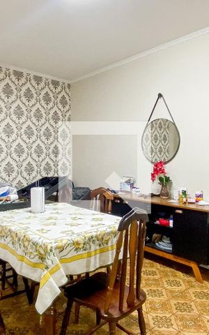 Casa à venda com 174m², 4 quartos e 2 vagas Casa à venda com 174m², 4 quartos e 2 vagasCozinha