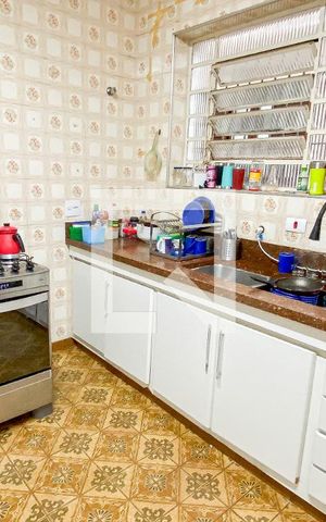 Casa à venda com 174m², 4 quartos e 2 vagas Casa à venda com 174m², 4 quartos e 2 vagasCozinha