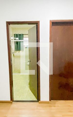Casa à venda com 174m², 4 quartos e 2 vagas Casa à venda com 174m², 4 quartos e 2 vagasHall entre Quartos