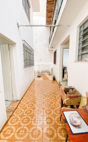 Casa à venda com 174m², 4 quartos e 2 vagas Casa à venda com 174m², 4 quartos e 2 vagasQuintal